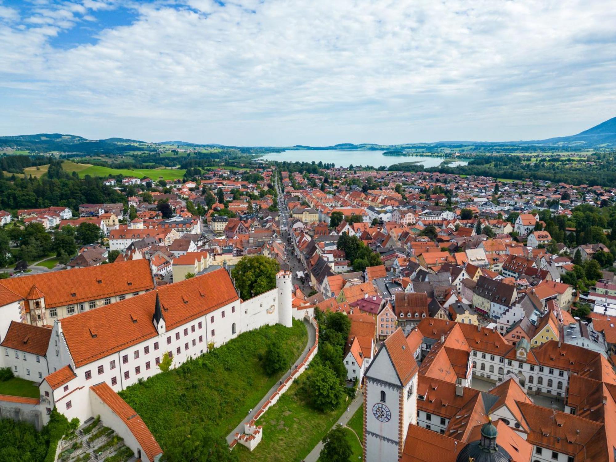 Ferienwohnung Herzstueck Im Haus Schlossblick Füssen Exteriör bild