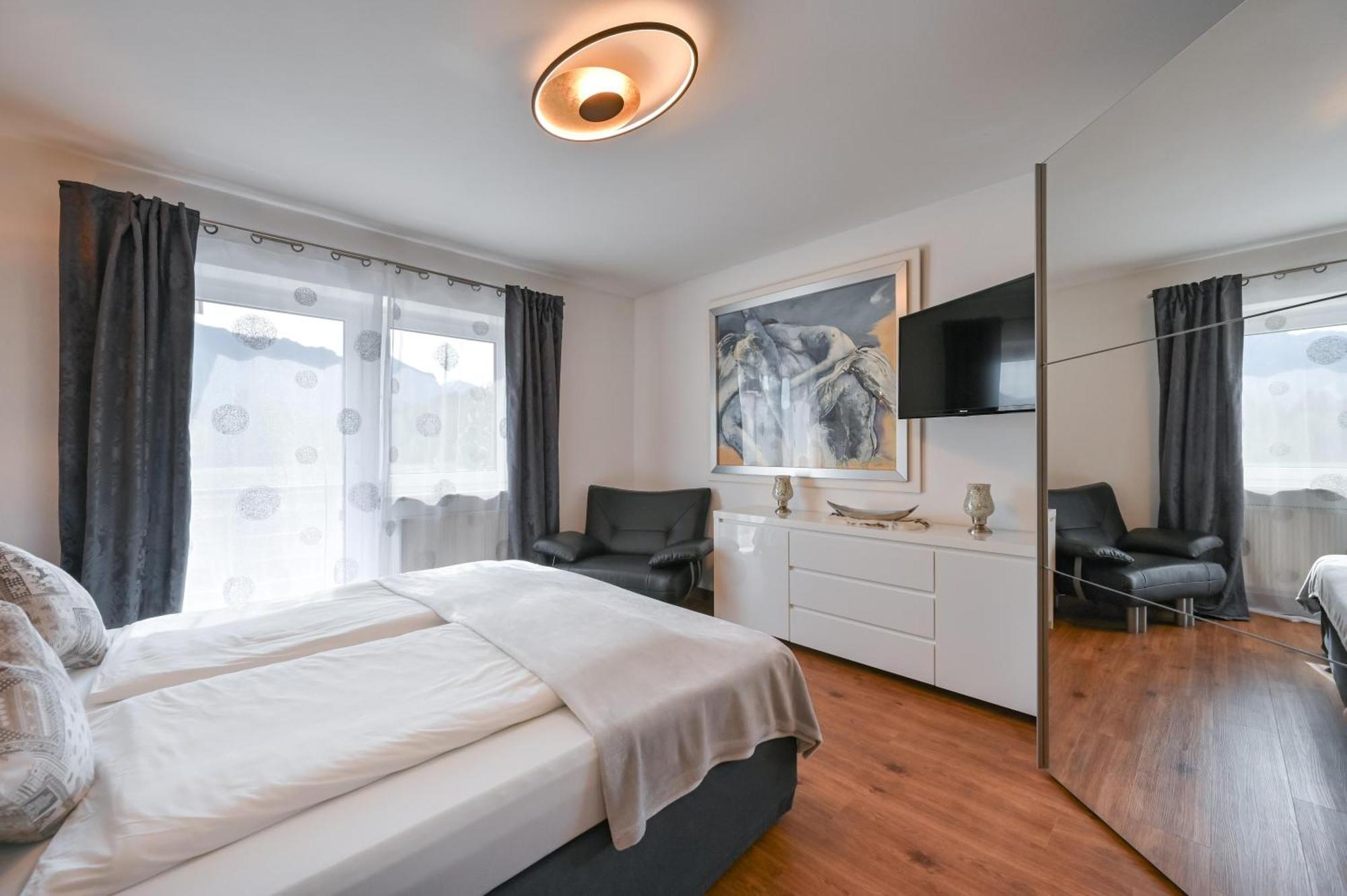 Ferienwohnung Herzstueck Im Haus Schlossblick Füssen Exteriör bild